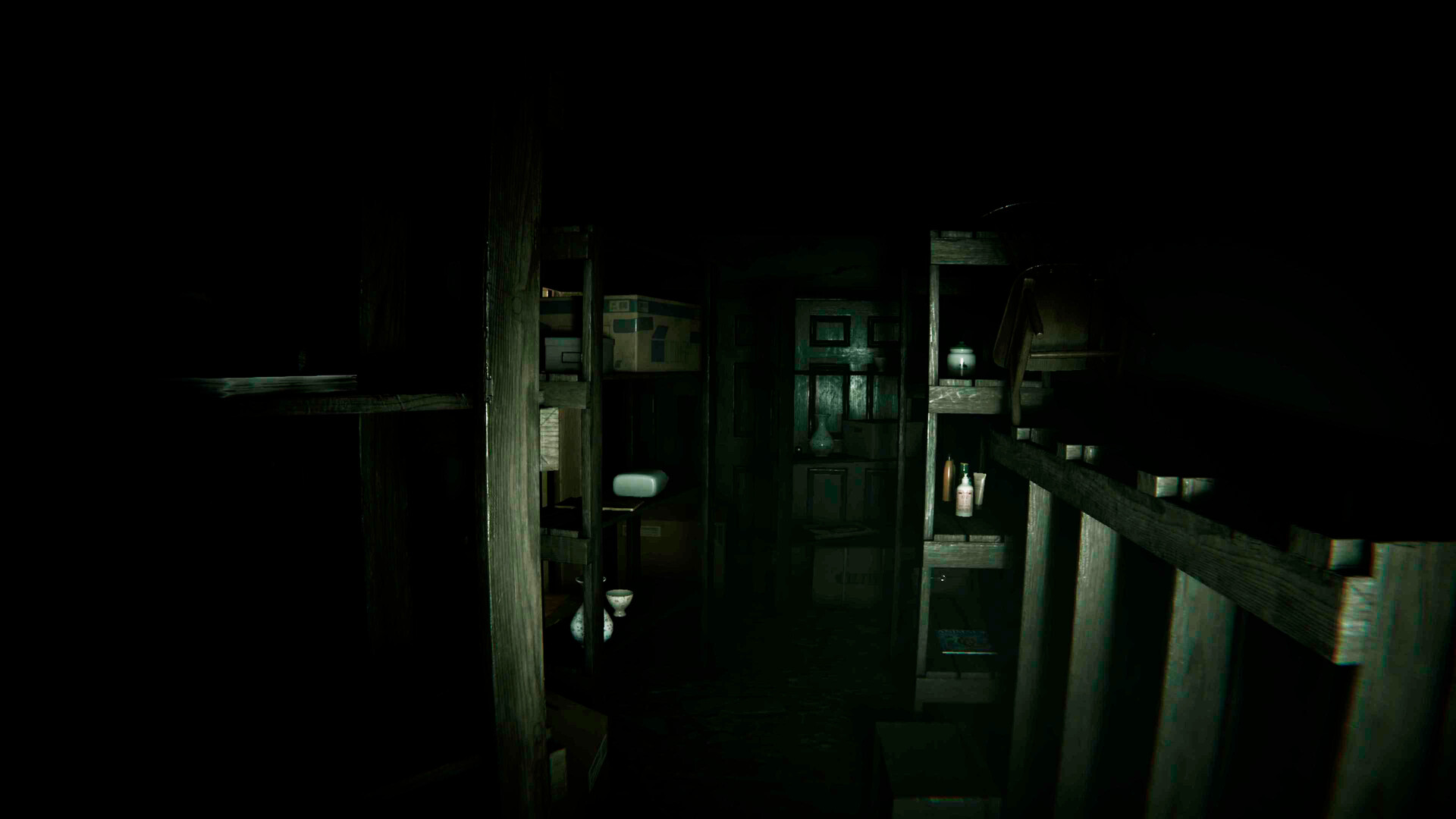 我在一个胖子的房子里醒来：他三十多岁，喜欢啤酒和游戏/I woke up in the house of a fat man: he’s over 30 years old and loves beer and games